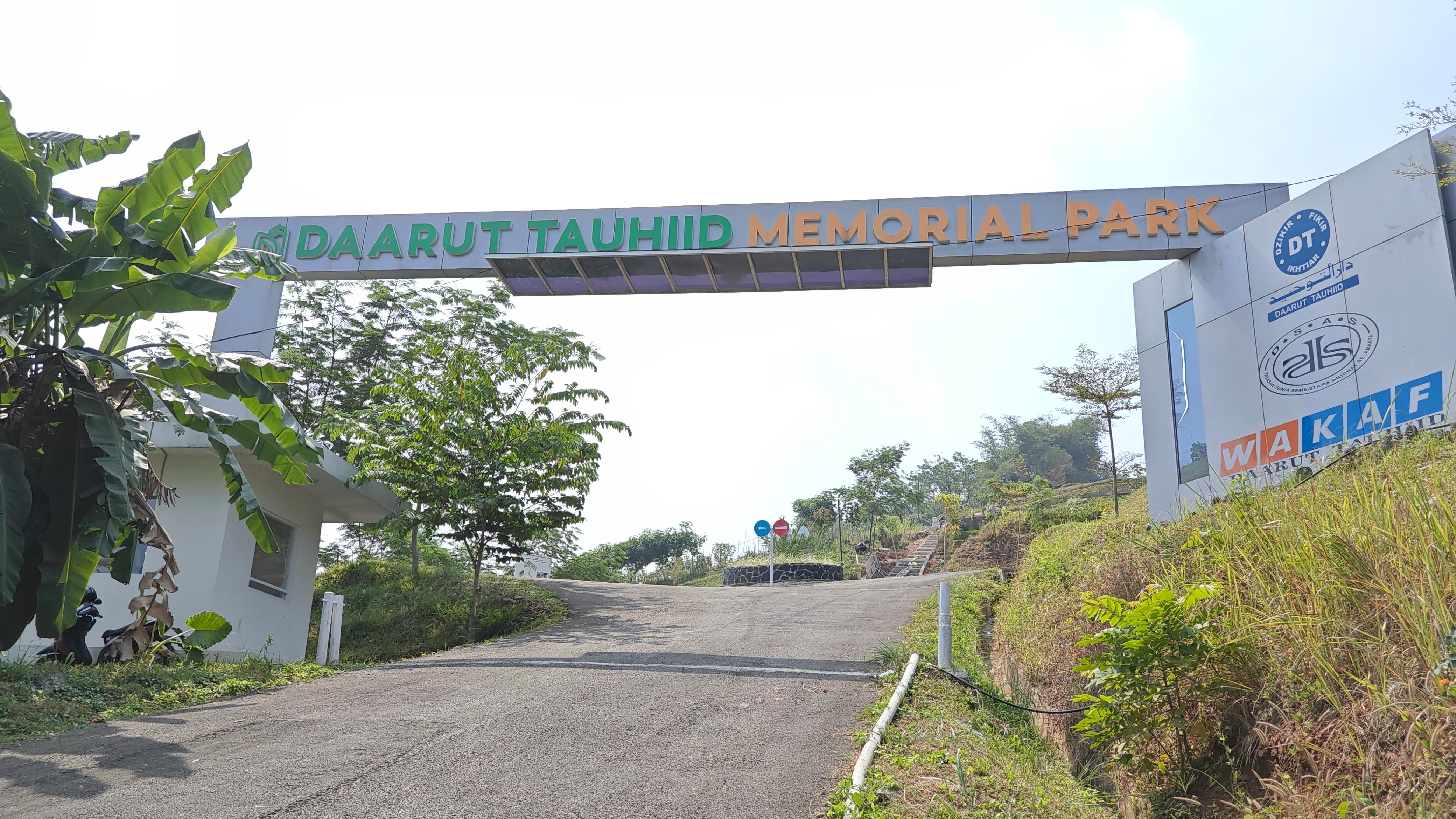 Kawasan Daarut Tauhiid Memorial Park